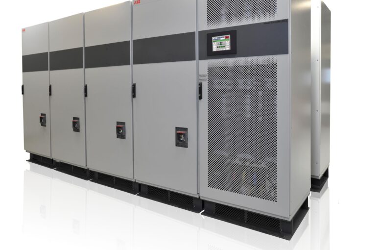 PCS100 UPS-I (150-3000 kVA)